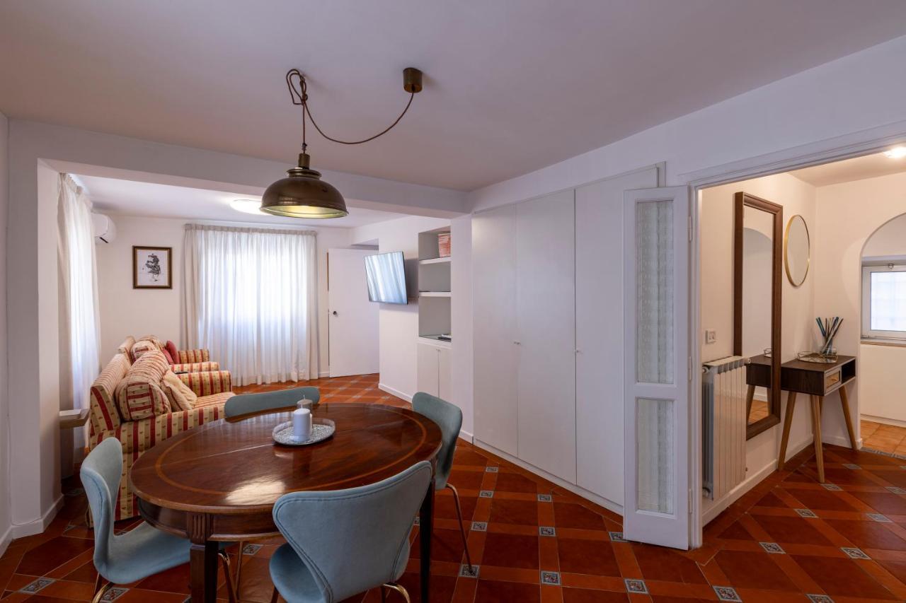 Parlamento Luxury Apartment Rome Exterior photo